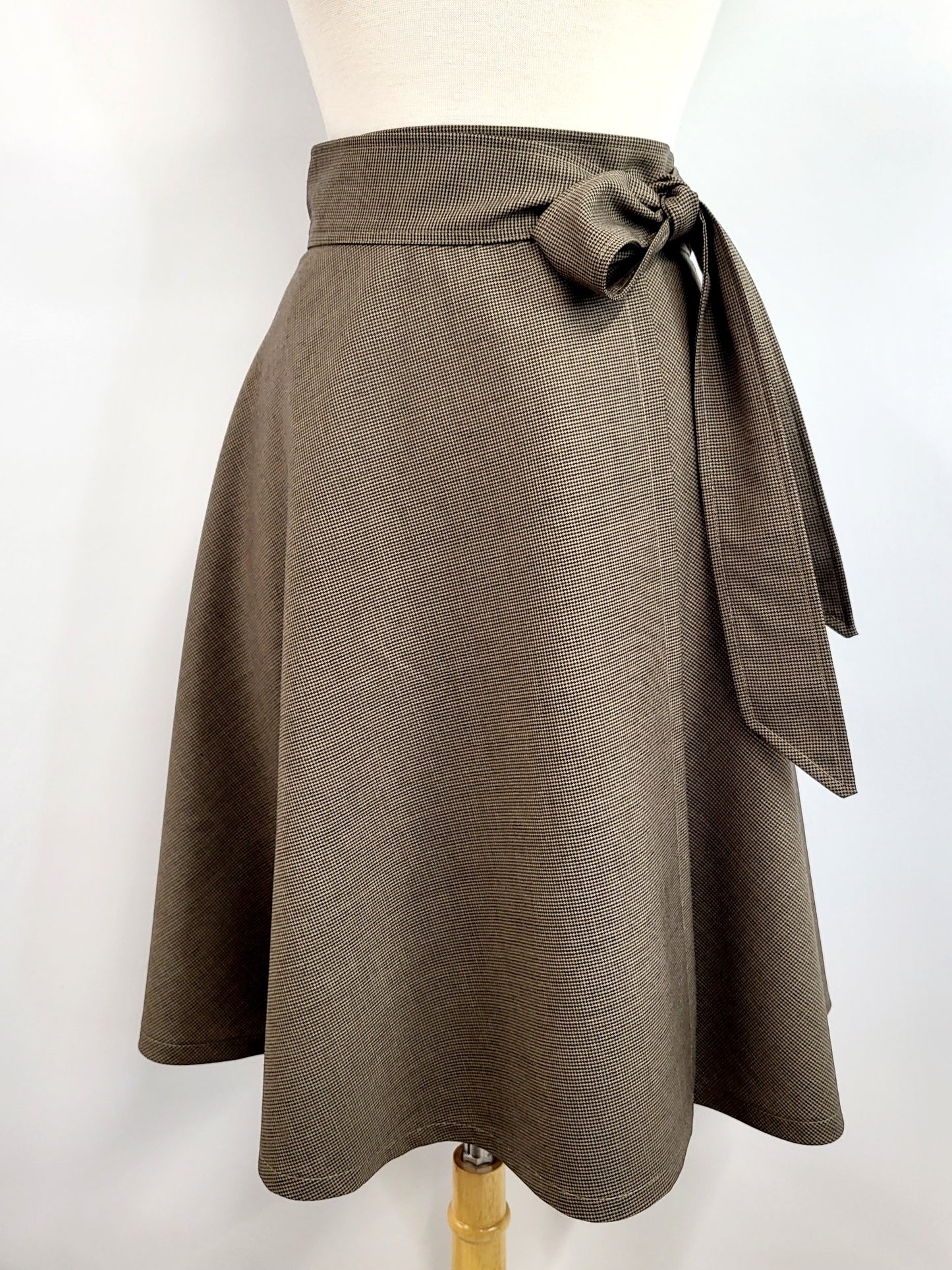 Fine wool wrap skirt