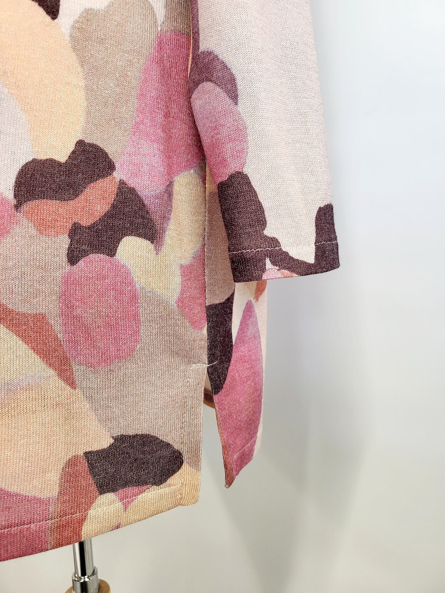 "Nadine" dress/tunic with soft collar, lightweight knit in shades of pink.