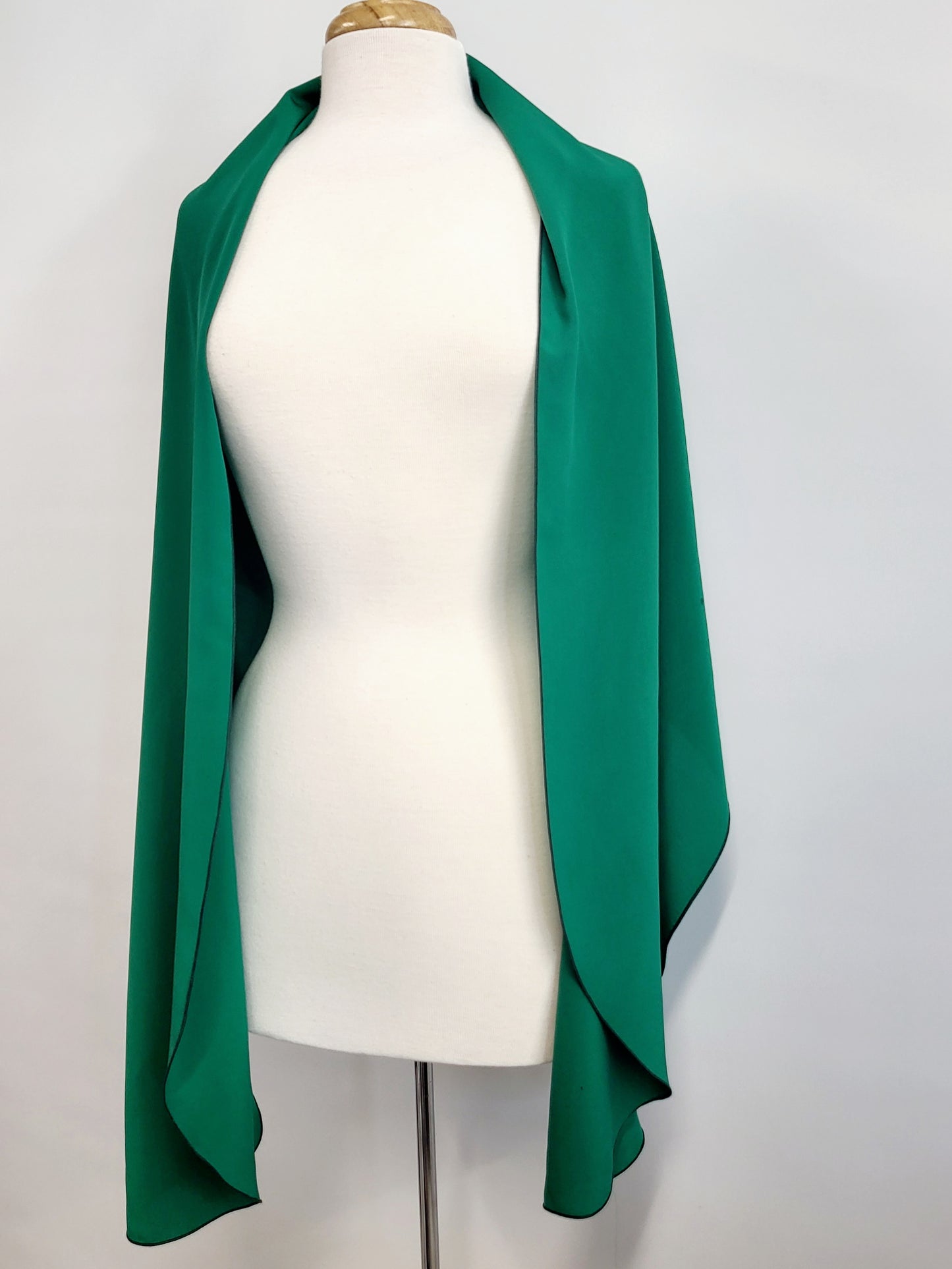 Foulard long en soie vert émeraude