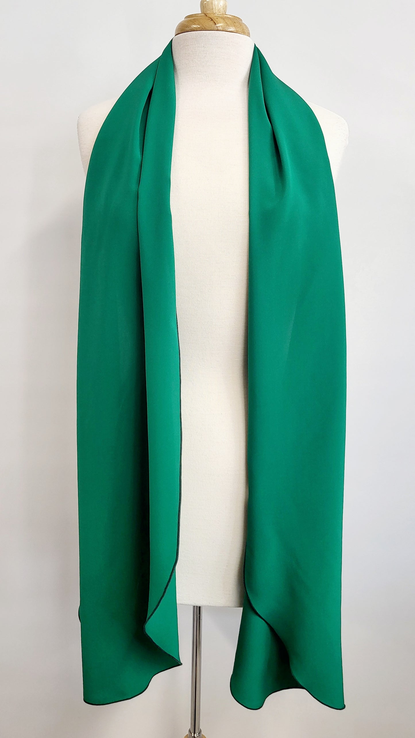 Foulard long en soie vert émeraude