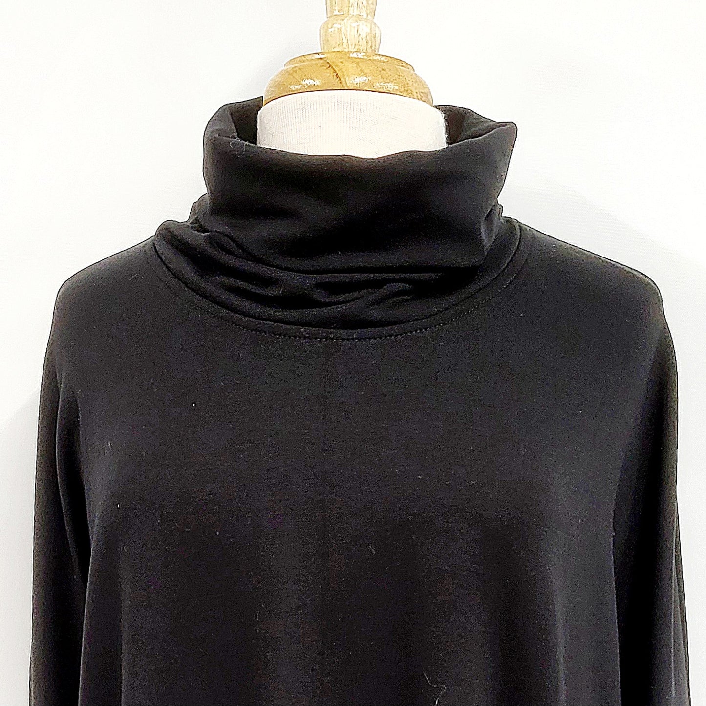 "Nadine" dress/tunic with soft collar, BLACK