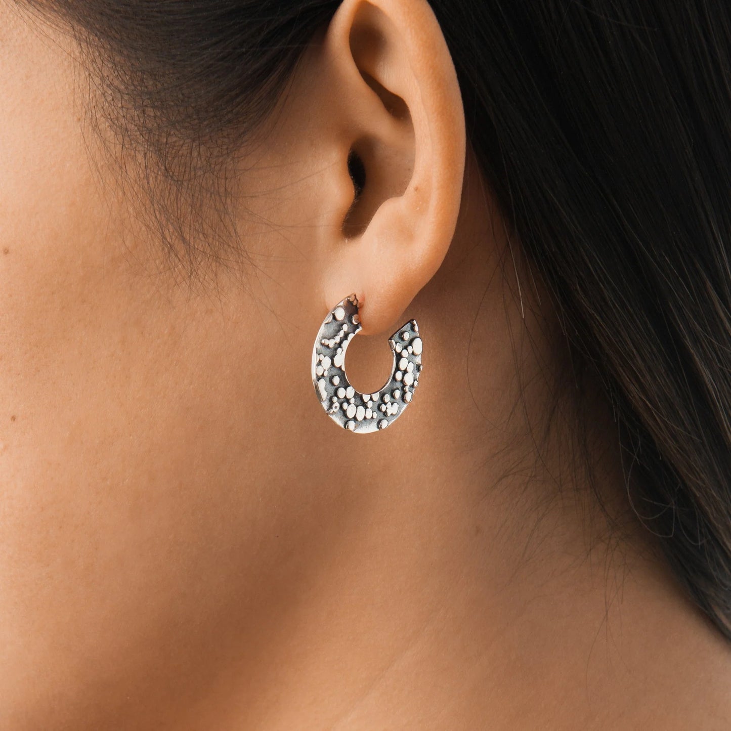 MK - Castula Earrings BO207