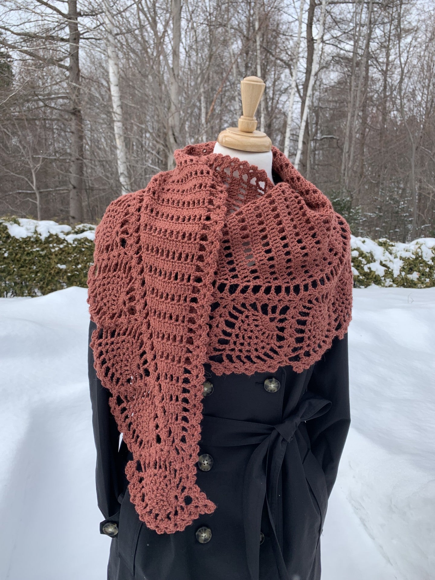 MPA - Salmon pink pineapple crochet shawl