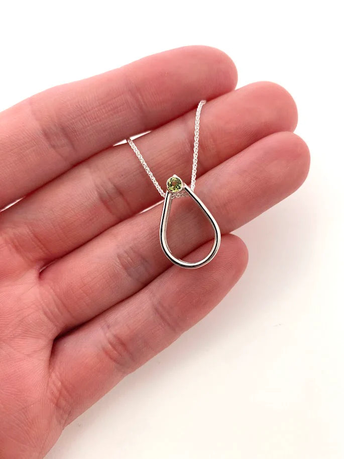 Sey Gou-02 double silver and peridot drop pendant