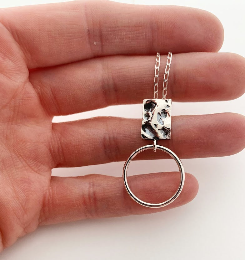 SEY PRI22-04 Silver necklace by jeweler Audrey Seyer