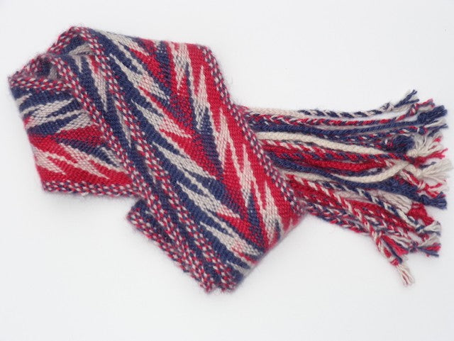 FLE - Foulard fléché no 269 par Catherine Lessard
