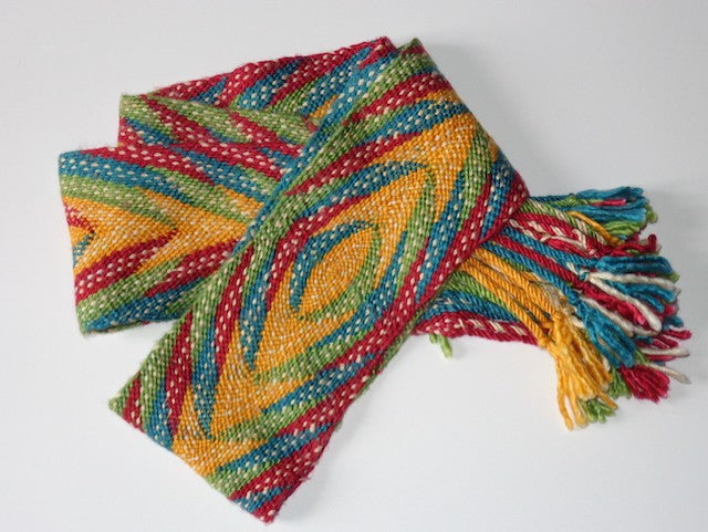 FLE - Foulard fléché no 283 par Catherine Lessard