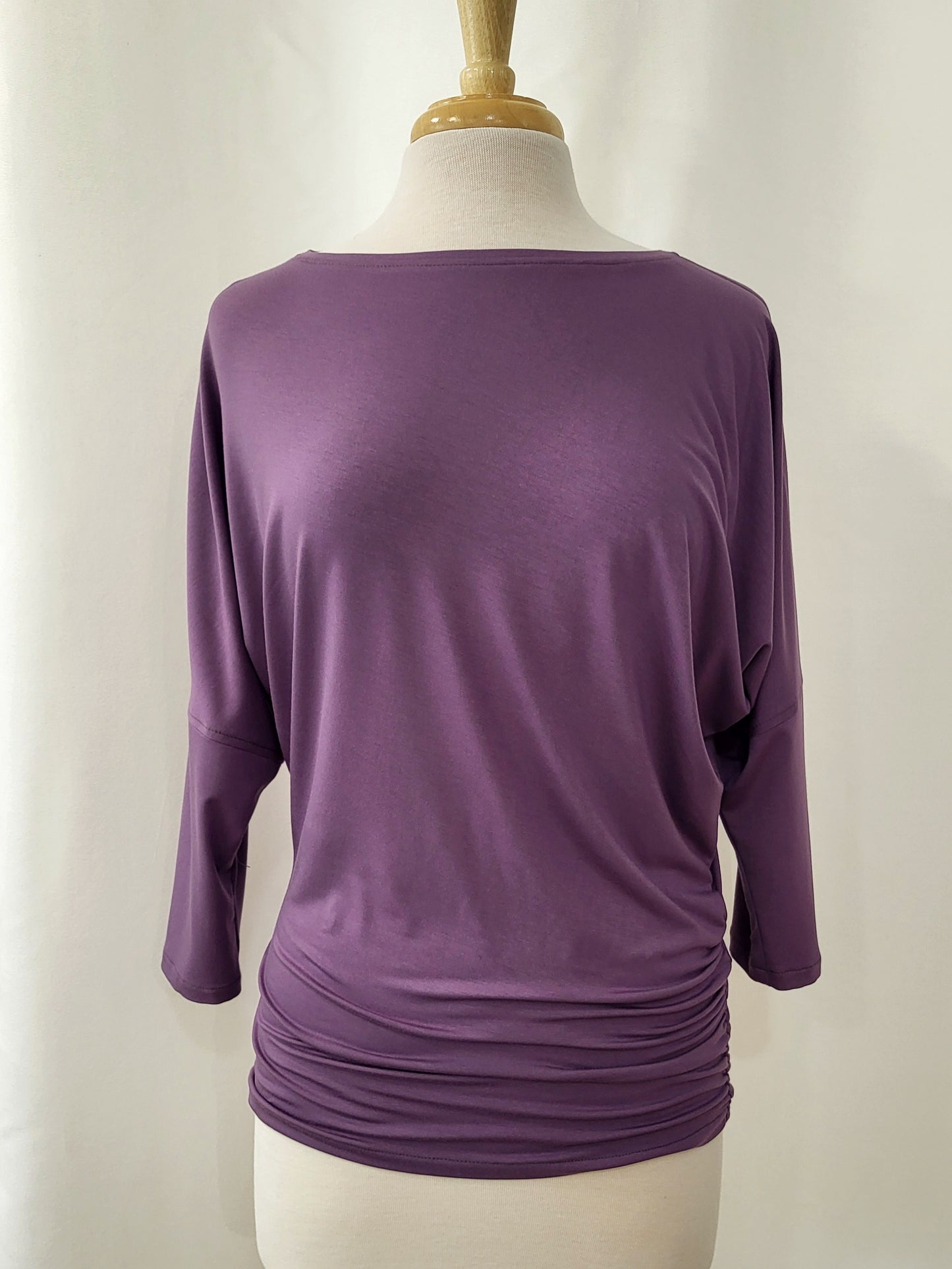 “Brigitte” top with 3/4 sleeves in bamboo jersey.