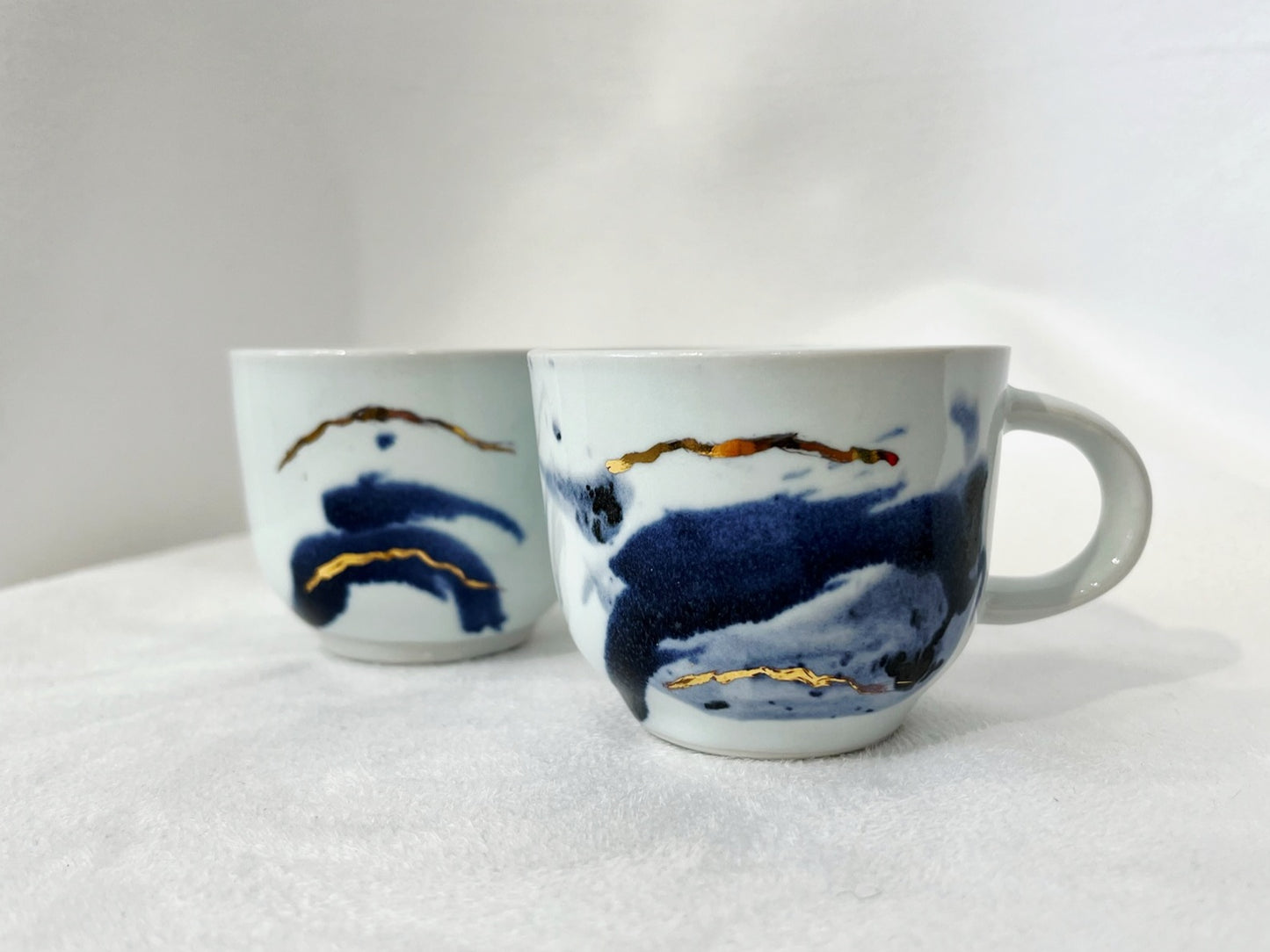 Ensemble théière et tasses bleu et or 23K - Pauline Pelletier