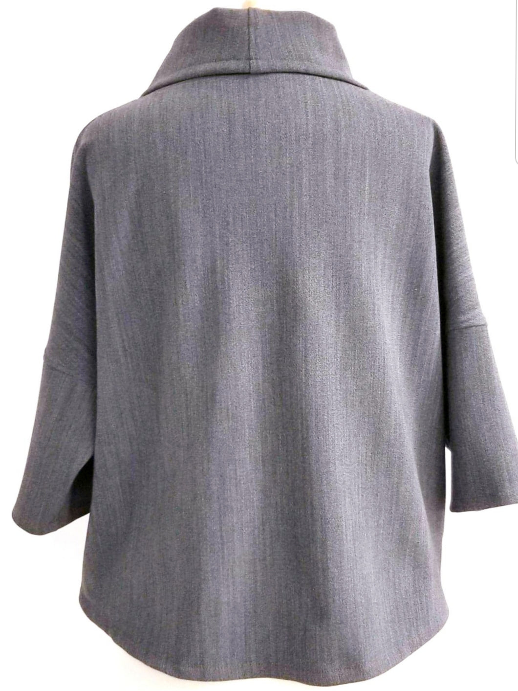 Pèlerine col tombant en laine extensible gris texturé dos