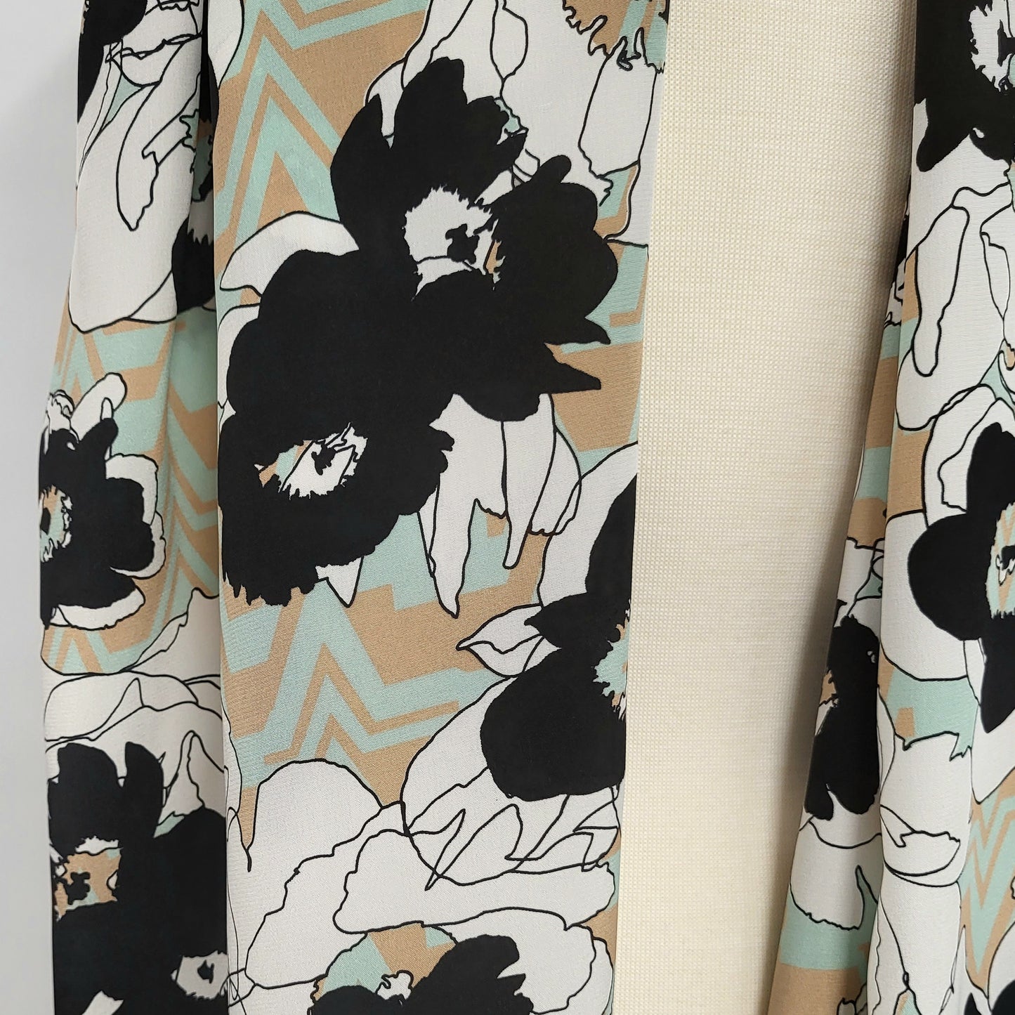 Long silk scarf, floral and chevron print