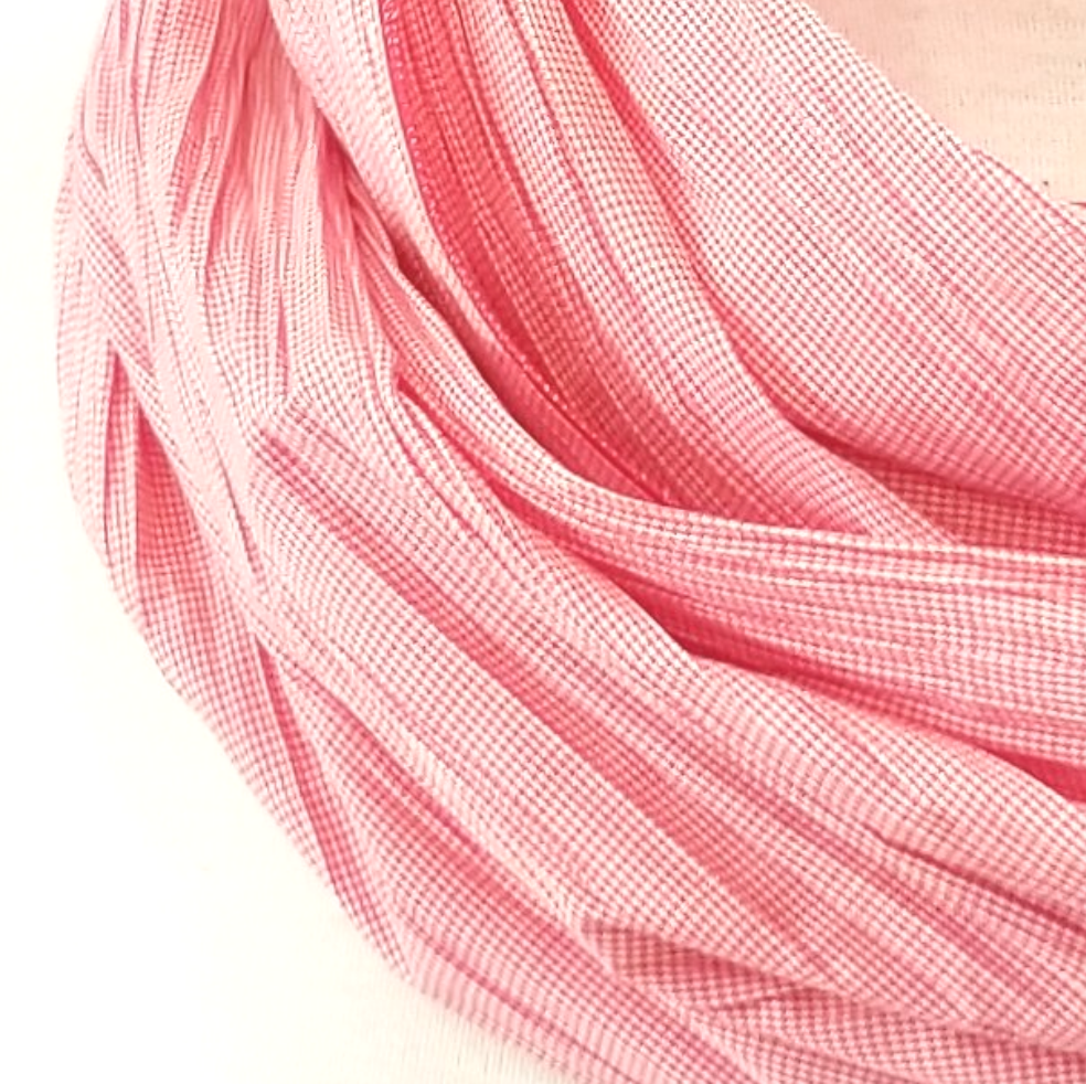 Foulard circulaire en coton/polyester rose froissé - Christine Mercier atelier-boutique