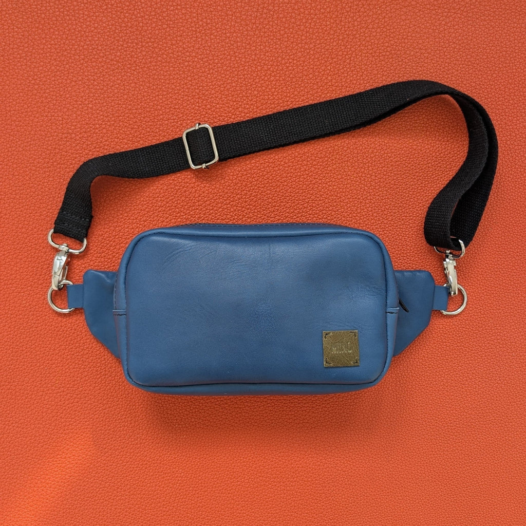 Leather bell bag - Mino leather goods