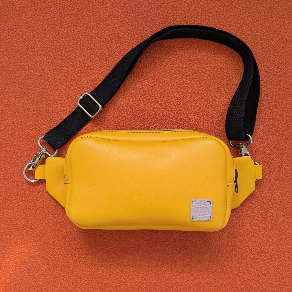 Leather bell bag - Mino leather goods