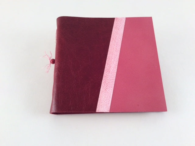 RIC - Petit carnet en cuir