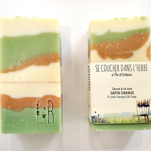 Savon "Se coucher dans l'herbe" sapin - orange