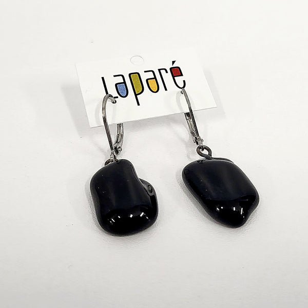LAP - Boucles d'oreilles en verre fusionné noir, Laparé bijoux.