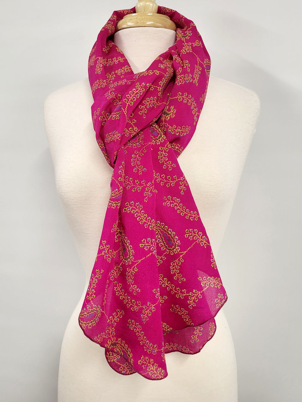 Long fuchsia silk scarf with paisley print