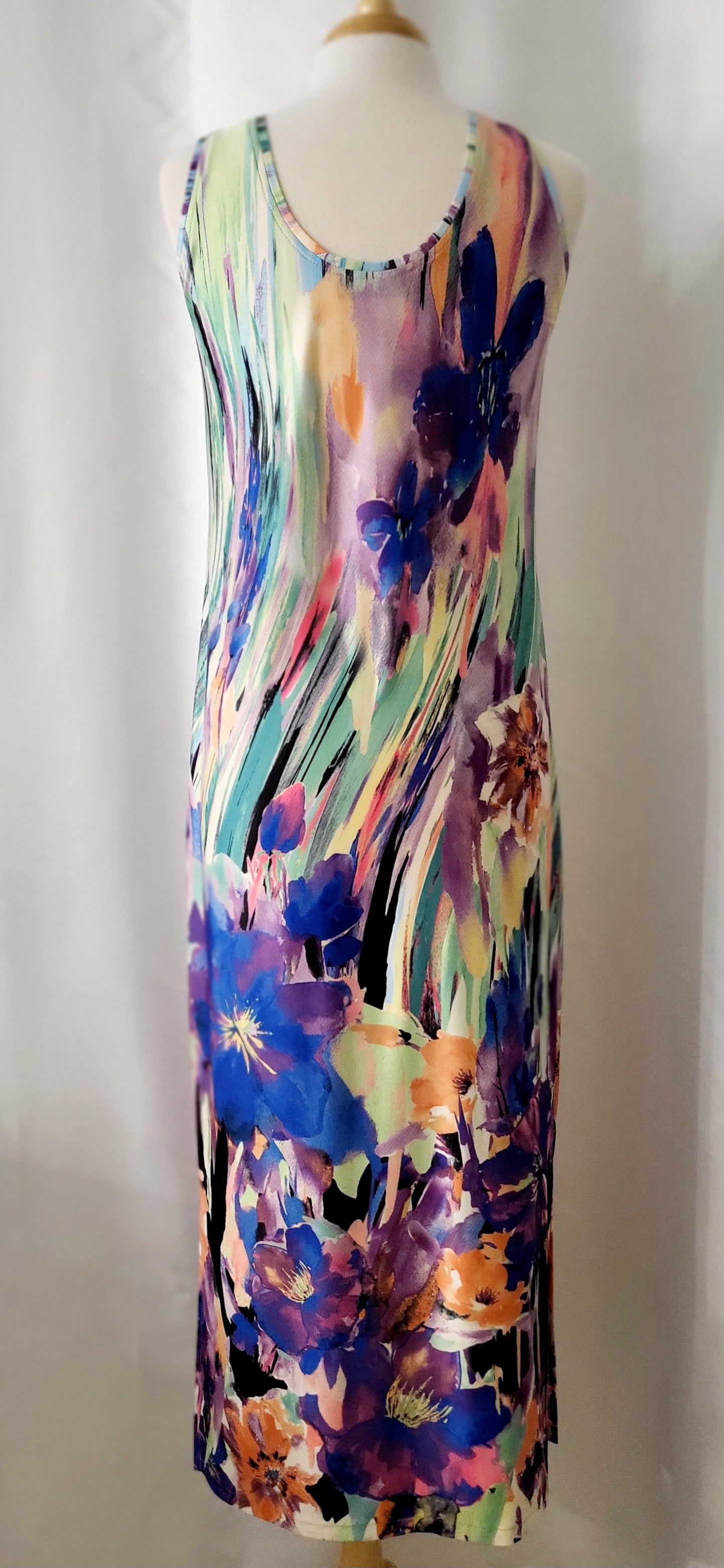 Long "Lucie" dress with Caribbean print.