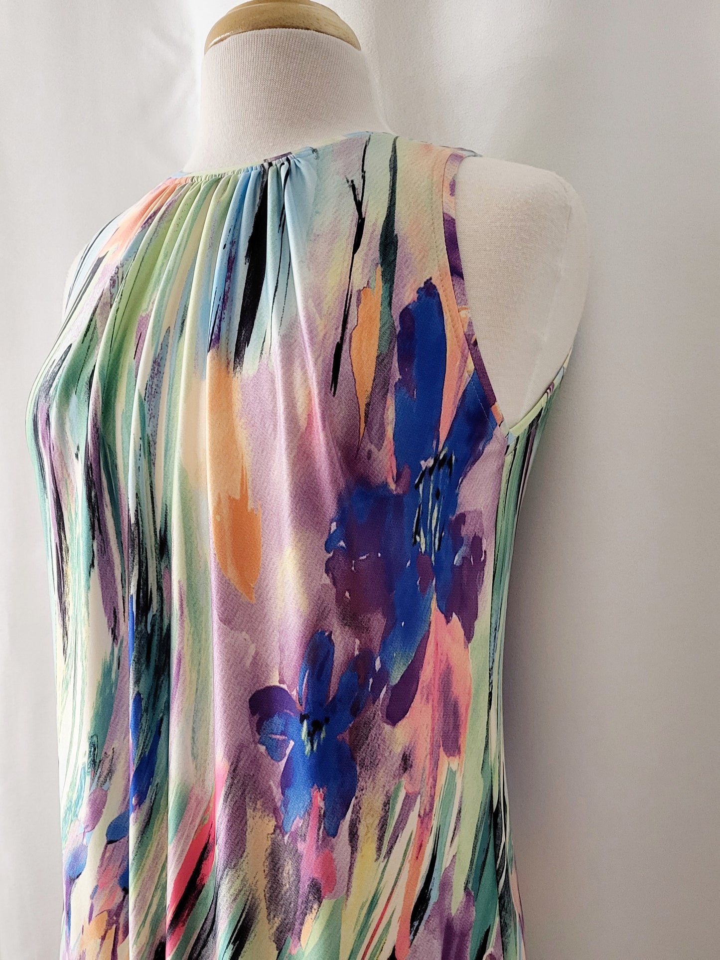 Long "Lucie" dress with Caribbean print.