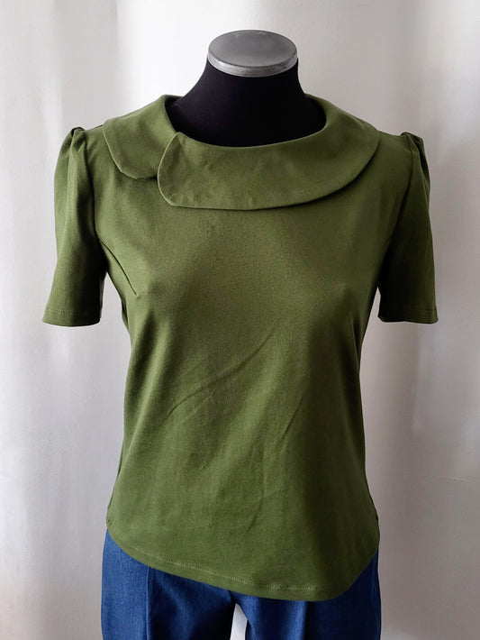 Julie Top - loose-fitting with high neck and pockets in turquoise, gray and black knit.
