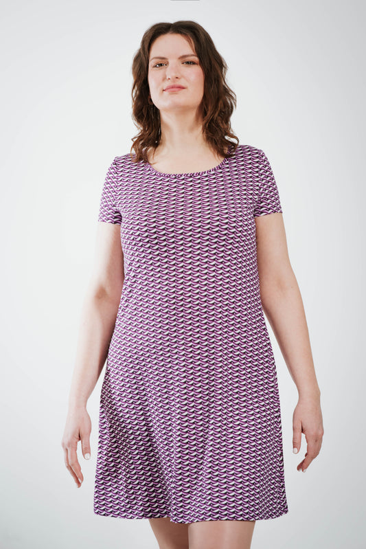 Robe ''Christine'' en jersey de polyester, imprimé tons de mauve.