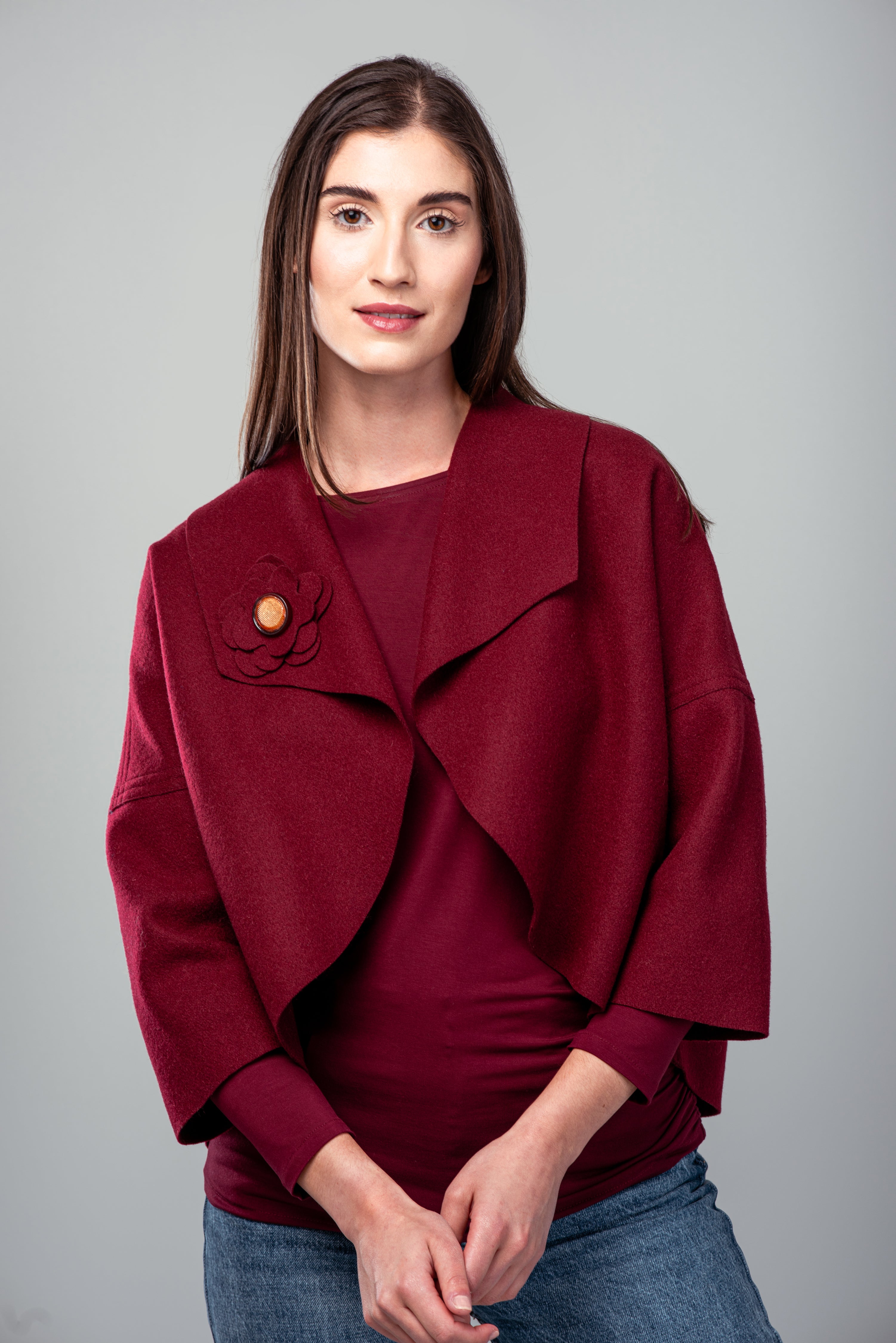 Veste Lola courte, boléro ample en laine
