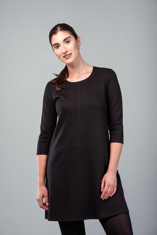Robe Christine noire à manches trois-quarts