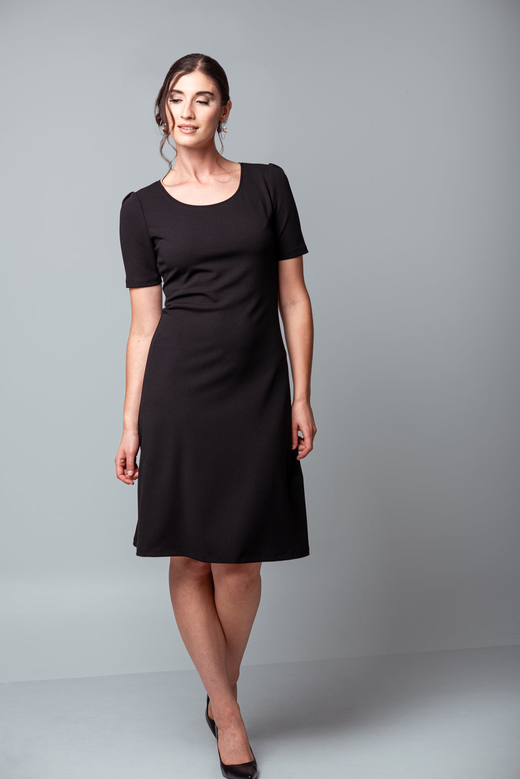 Robe Michelle longueur midi, manche à pli rond