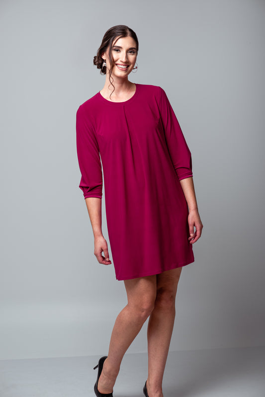 Robe ''Lucie'' couleurs vives - manches trois-quarts et plis creux
