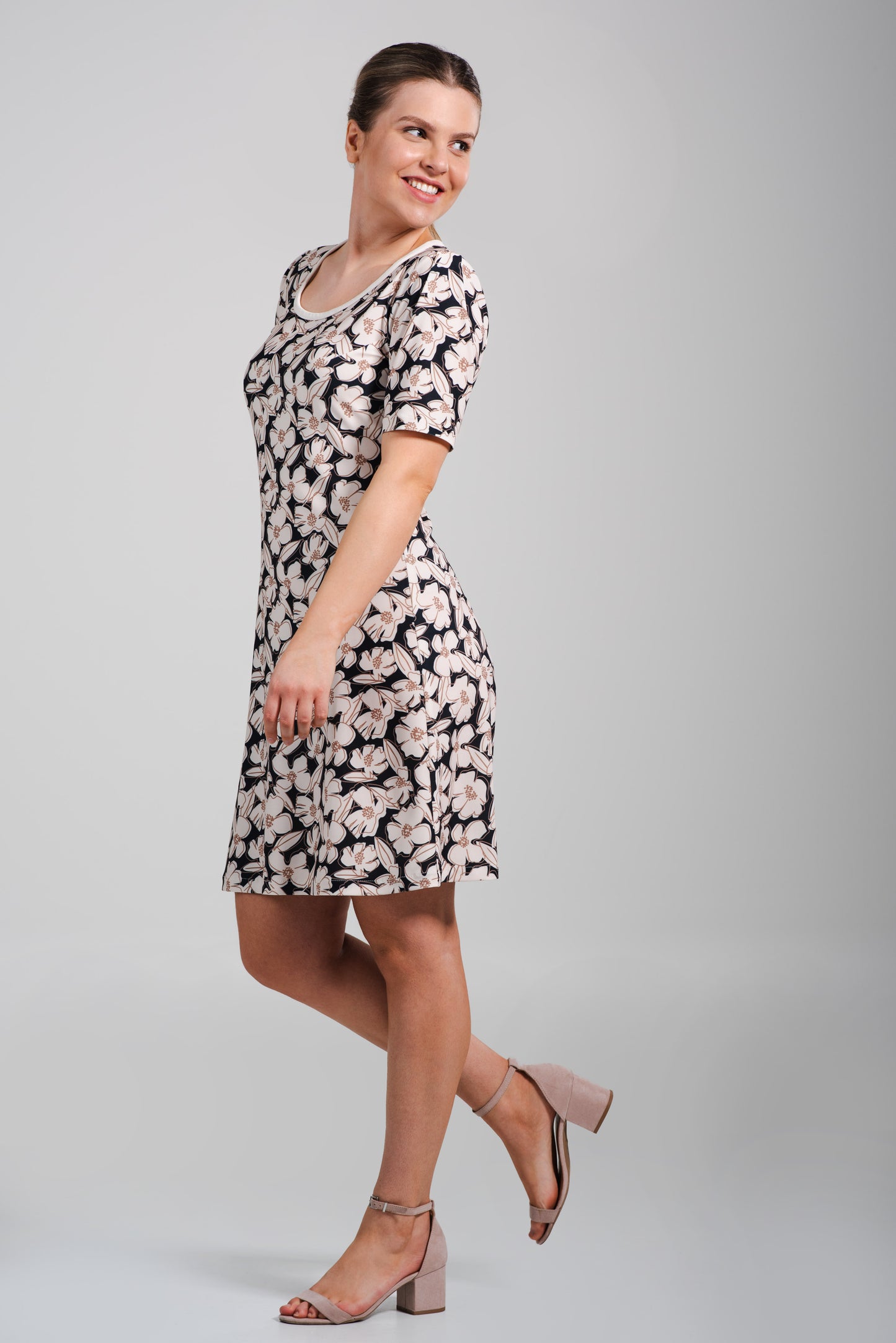 Robe Michelle imprimée, manche à pli rond