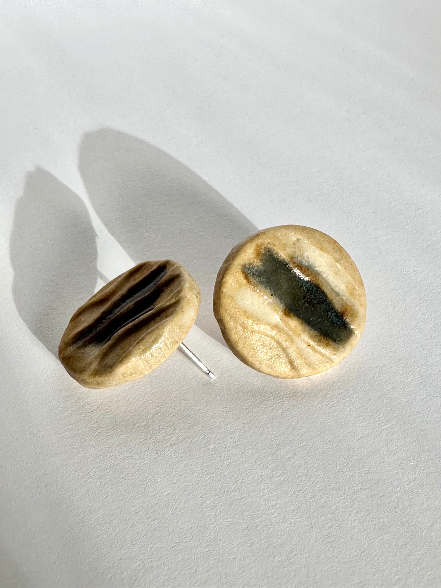 Boucles d’oreilles bouton - Collection Empreintes - Coralie Huckel