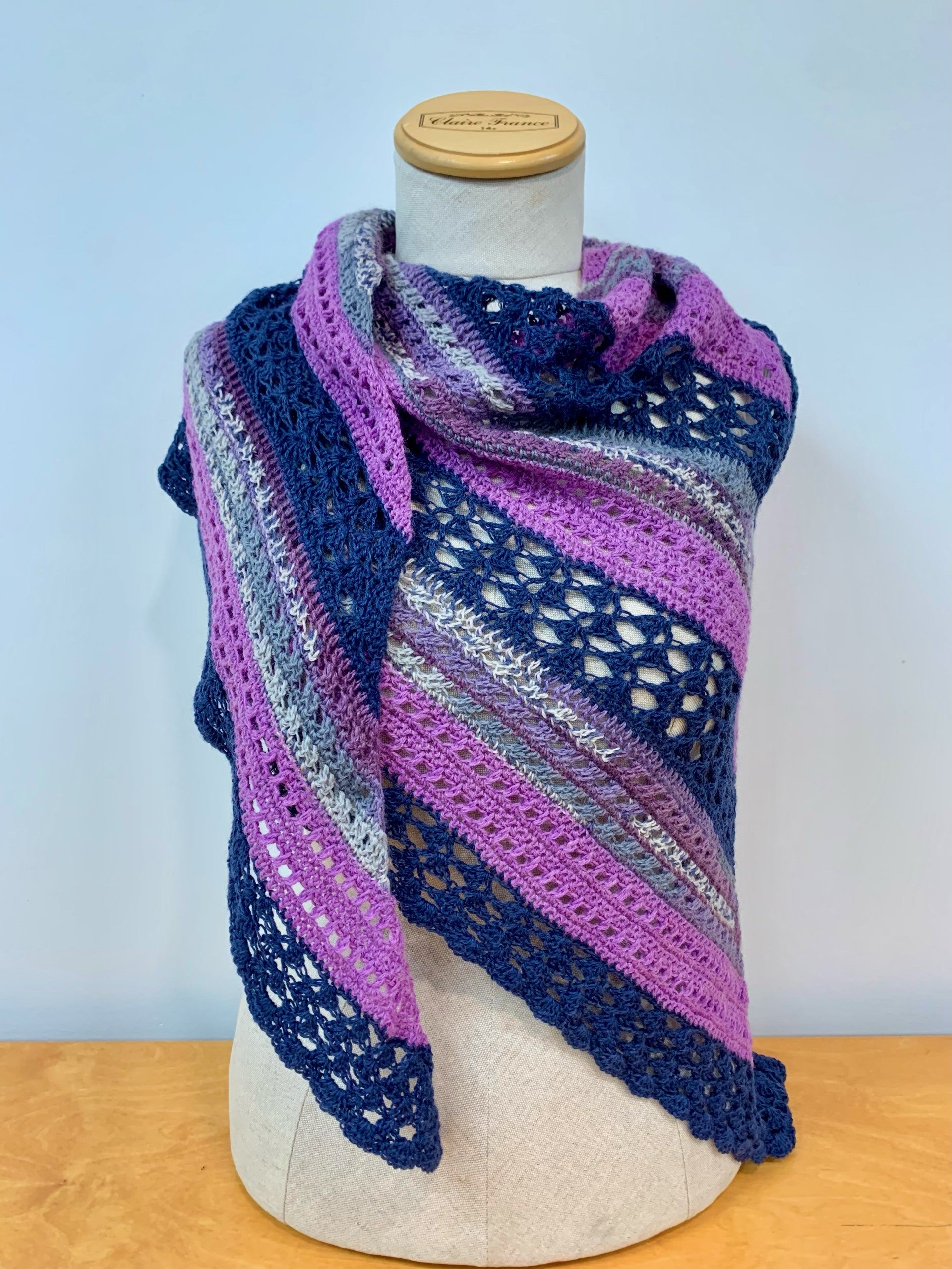 MPA - Châle Wilona mauve et bleu en laine