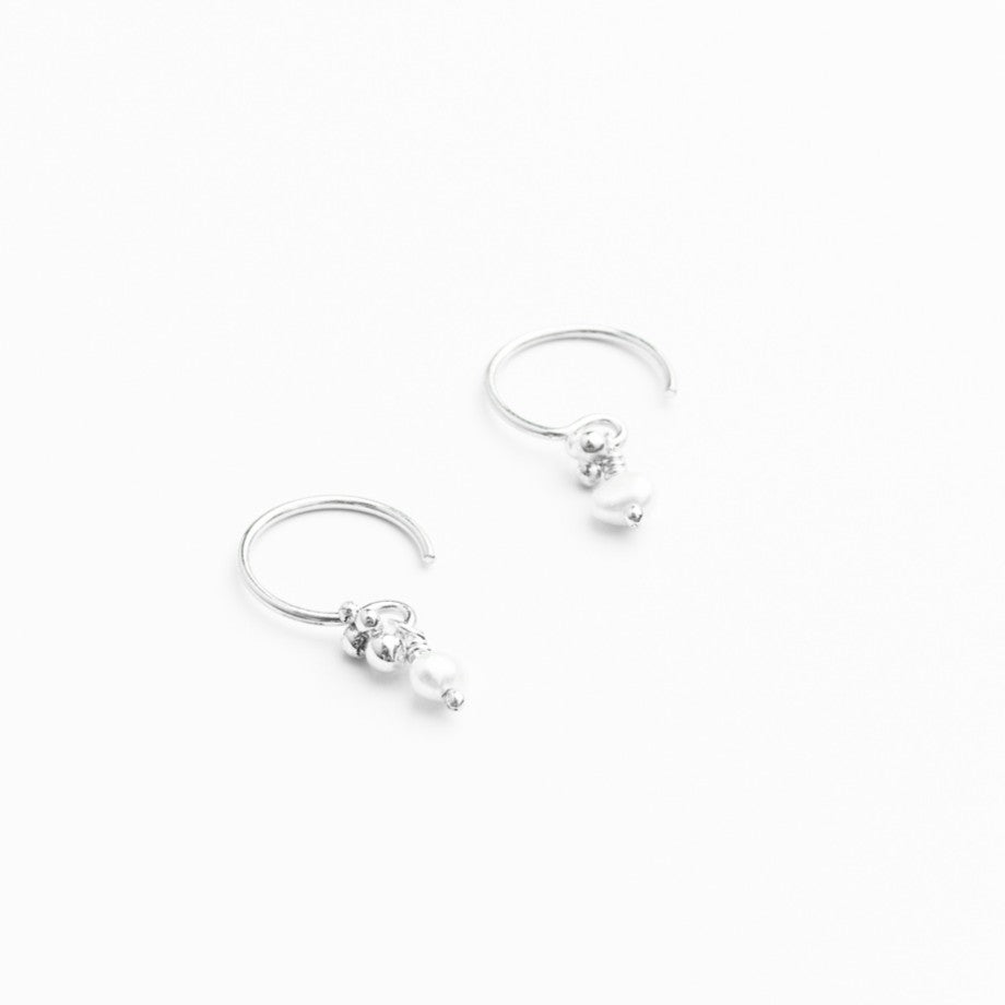 MK - Boucles d'oreille Nebula Perle blanche