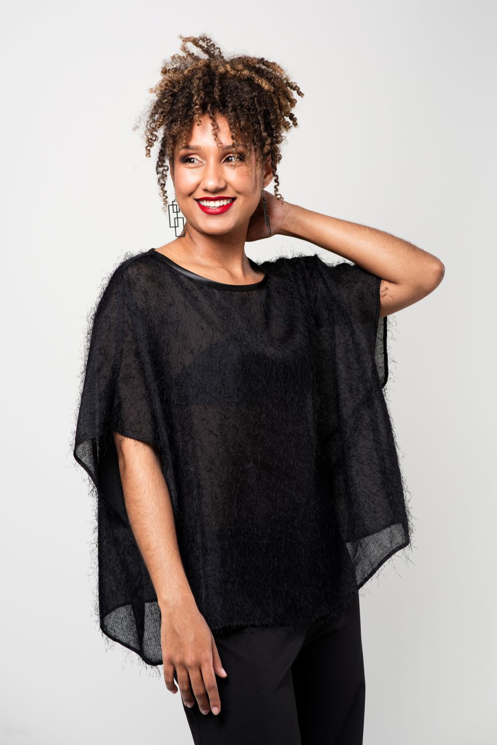 Tunique ample et fluide, effet poilu aérien