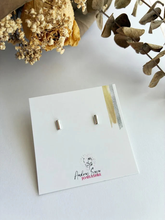 Boucles d’oreilles barres en fil demi-rond en argent - Audrey Seyer