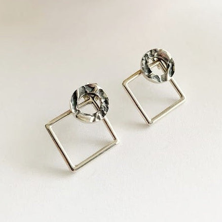 SEY - Vestes d'oreilles beigne et losange en argent sterling. PE23-02
