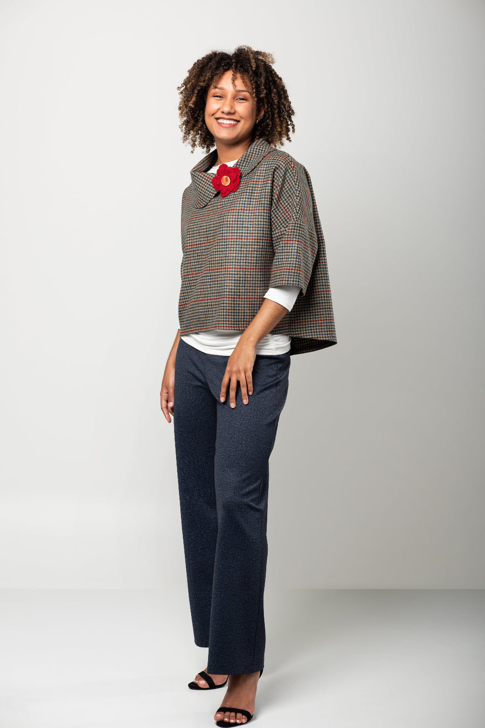 Pèlerine, veste pour femme en pure laine d'Écosse