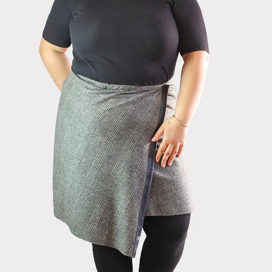 TUK - Jazzy Knee Length Skirt - Size 14-18