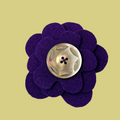 Broche fleur en laine