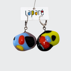 LAP - Boucles d'oreilles colorées en verre fusionné, Laparé bijoux.