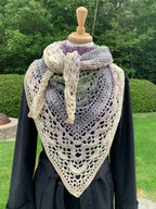 Grand châle triangle, dégradé de couleur beige, gris, vert et lilas