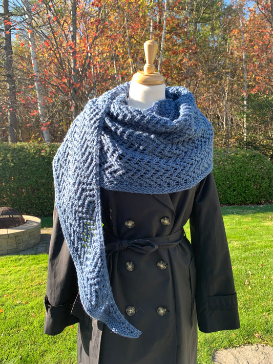 Châle bleu tricoté au crochet, 100% laine