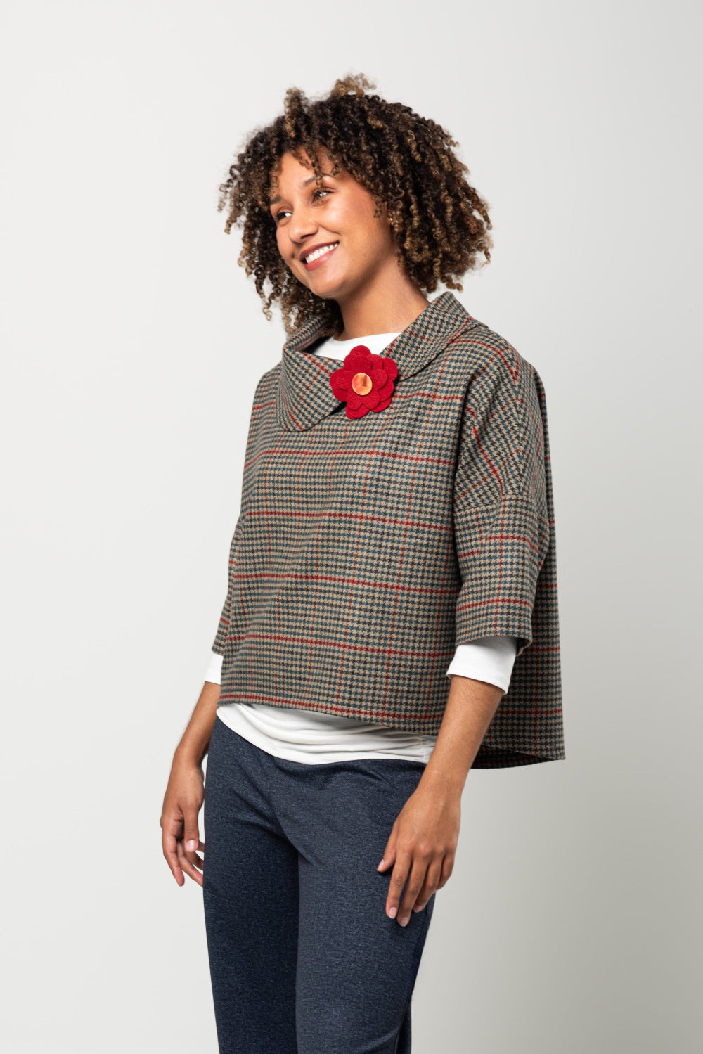 Pèlerine, veste pour femme en pure laine d'Écosse