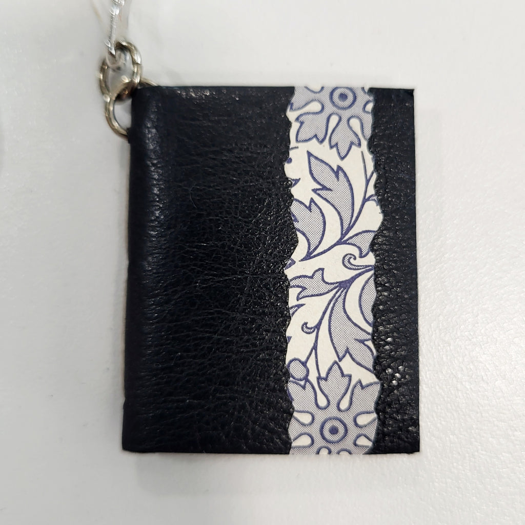 RIC - Mini leather bookmark