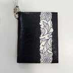RIC - Signet mini livre en cuir