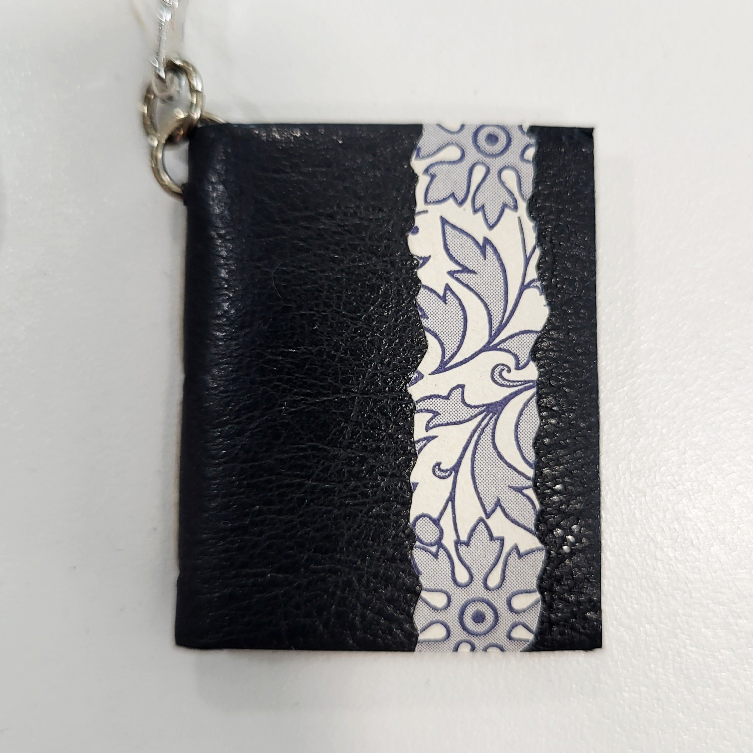 RIC - Signet mini livre en cuir