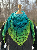 MPA - Châle OolongTea turquoise et vert tricoté au crochet.