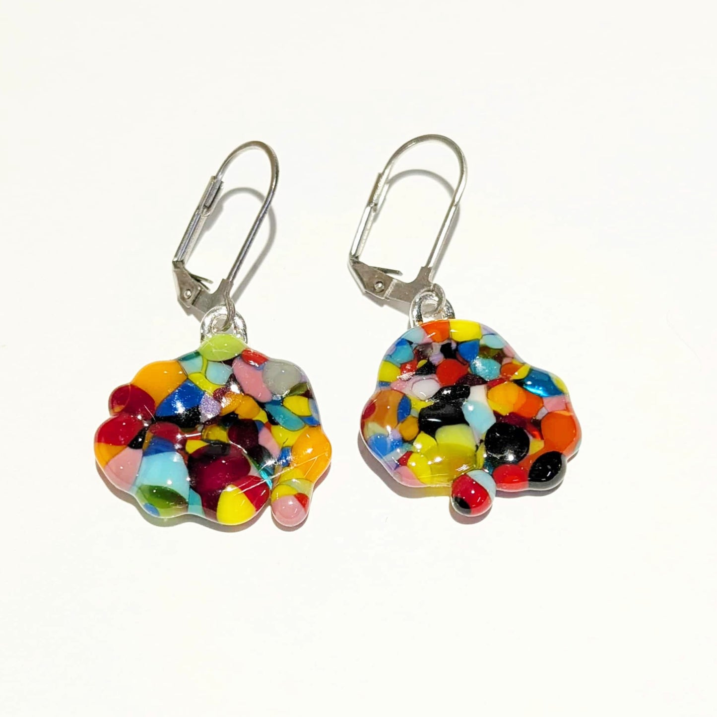 Boucles d'oreilles colorées en verre fusionné - Laparé bijoux.