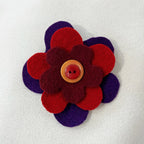 Broche fleur en laine